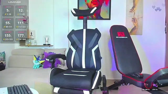 Snapshot of JordanRossie chatting on 26, 11, 2025 JordanRossie online show from 26, 11, 2025