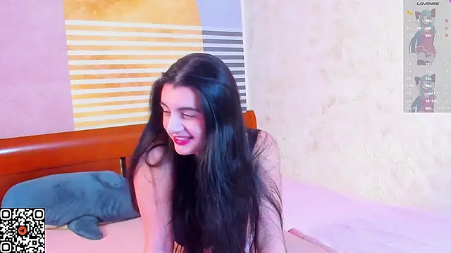 Snapshot of MelanieMooor chatting on 15, 12, 2025 MelanieMooor online show from 15, 12, 2025