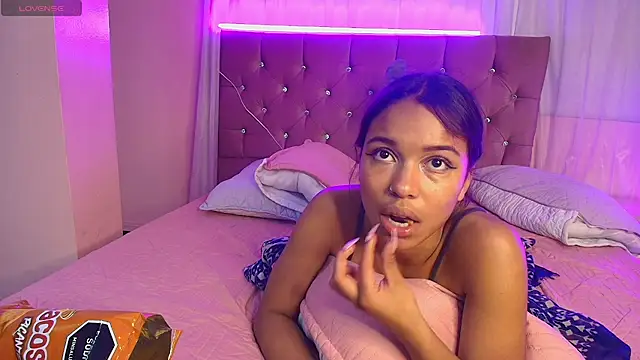 Snapshot of Dakashyten chatting on 16, 11, 2025 Dakashyten online show from 16, 11, 2025