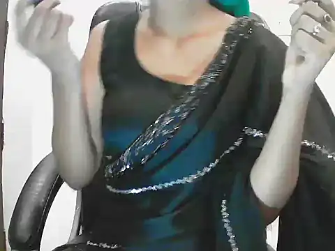 Snapshot of short_girl_ chatting on 20, 6, 2026 short girl online show from 20, 6, 2026