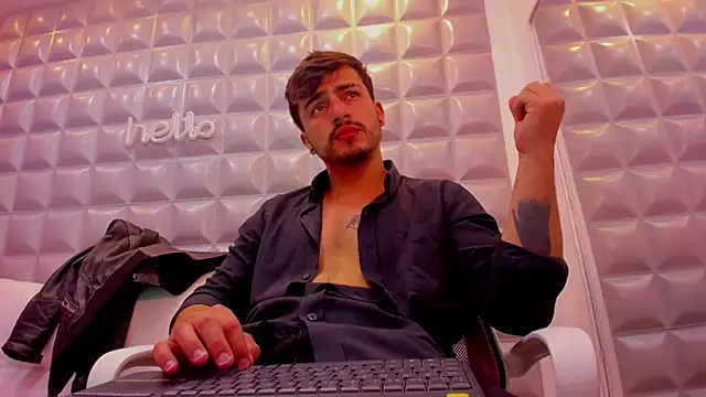 Jack Daniel   online show from 1, 10, 2025