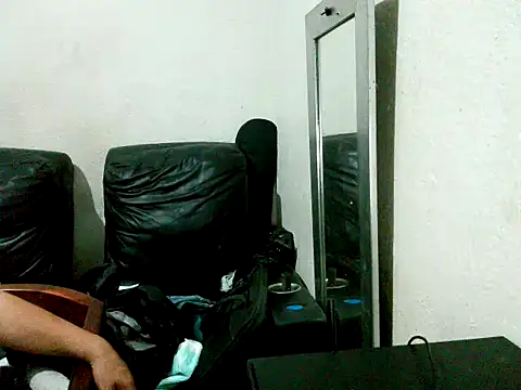 AndreaSissySlut online show from 27, 6, 2026