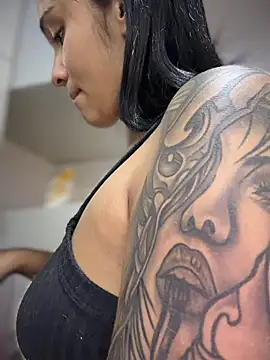 Isabella-Teen online show from 27, 3, 2026