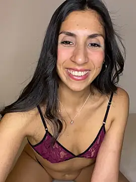 Snapshot of MaddyX__ chatting on 5, 10, 2025 MaddyX online show from 5, 10, 2025