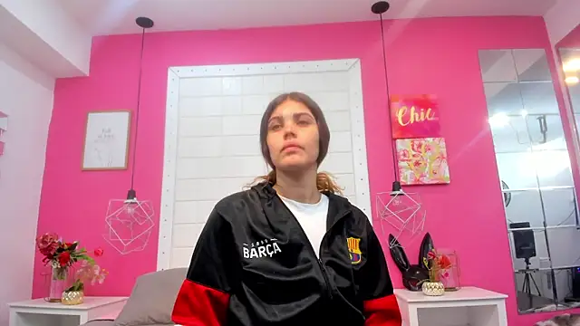 isabel 09 online show from 20, 5, 2026
