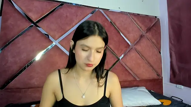 AggathaSanders  online show from 15, 10, 2025