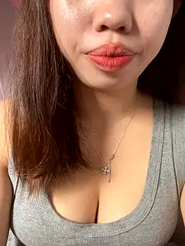 Rose-babyx online show from 8, 11, 2025