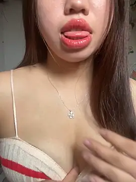 Snapshot of Rose-babyx chatting on 16, 4, 2026 Rose-babyx online show from 16, 4, 2026