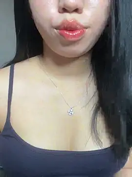 Snapshot of Rose-babyx chatting on 17, 5, 2026 Rose-babyx online show from 17, 5, 2026