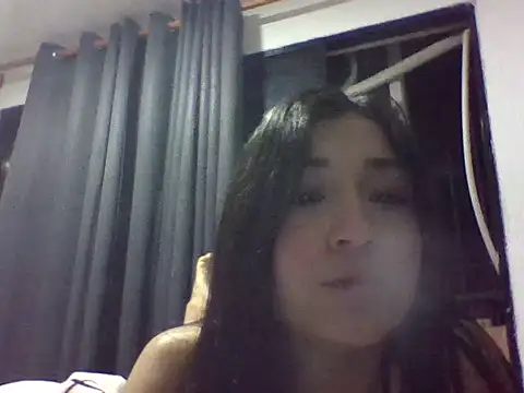 Snapshot of Sasha_Blaze_ chatting on 21, 11, 2025 Sasha Blaze online show from 21, 11, 2025