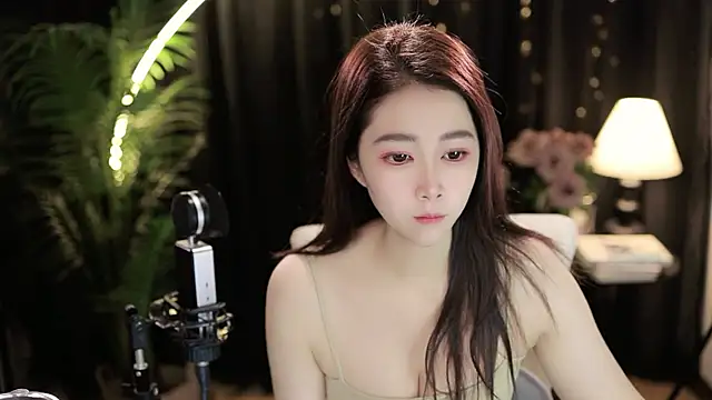 Snapshot of Sweet-Tea chatting on 24, 9, 2025 Sweet-Tea online show from 24, 9, 2025