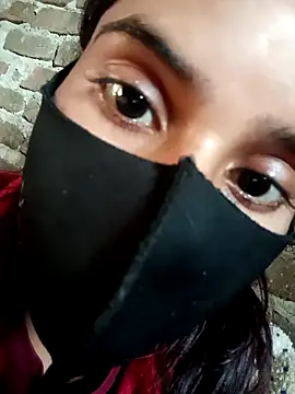 Aaisha-16 online show from 5, 12, 2025