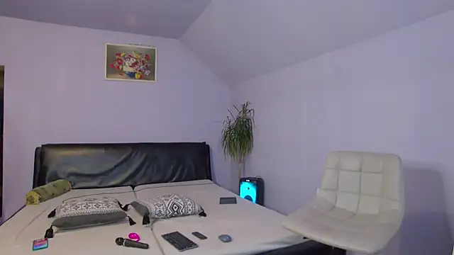 Snapshot of LustfulSin_ chatting on 4, 11, 2025 LustfulSin online show from 4, 11, 2025