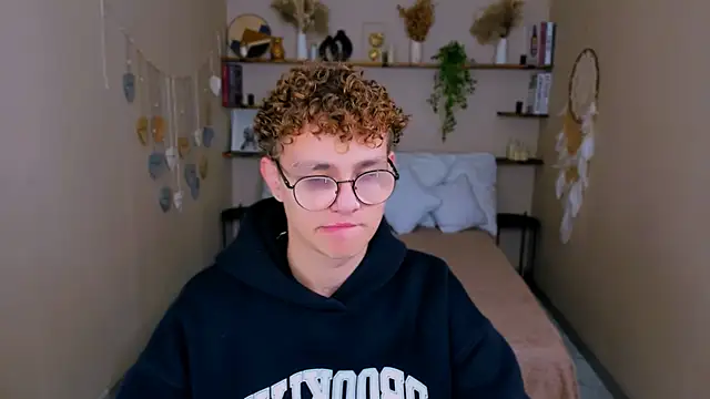 NathanCurl online show from 18, 11, 2025