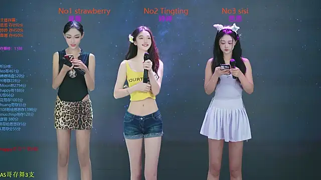 Snapshot of SoHo__club chatting on 24, 10, 2025 SoHo club online show from 24, 10, 2025