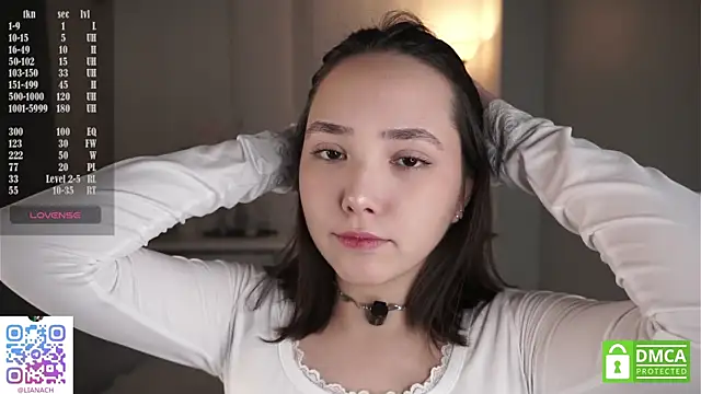 RenaeConnerley online show from 15, 11, 2025