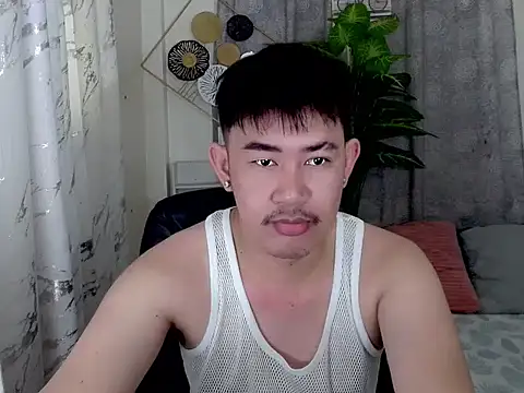 Snapshot of NaughtyGlow97 chatting on 15, 9, 2025 NaughtyGlow97 online show from 15, 9, 2025