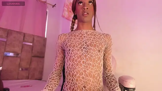 Mia royal online show from 13, 6, 2026