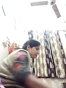 Snapshot of aliya-jaan71 chatting on 12, 1, 2026 aliya-jaan71 online show from 12, 1, 2026