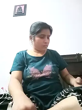 aliya-jaan71 online show from 23, 4, 2026