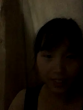 Snapshot of huong-18 chatting on 7, 10, 2025 huong-18 online show from 7, 10, 2025