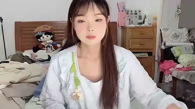 Snapshot of Akong11 chatting on 24, 9, 2025 Akong11 online show from 24, 9, 2025