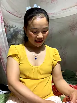 Snapshot of _losrt_cherry_ chatting on 3, 10, 2025 losrt cherry online show from 3, 10, 2025