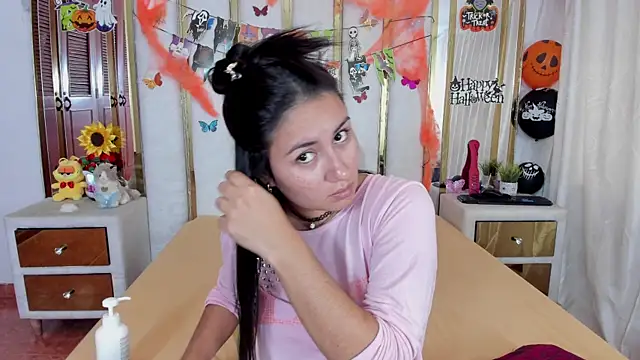 Luna021 1 online show from 25, 10, 2025