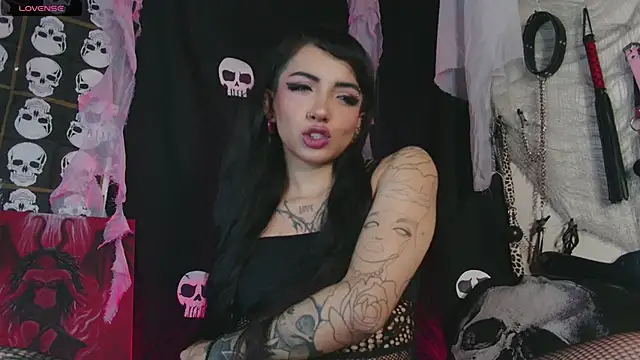 agathaaiko6 online show from 12, 11, 2025