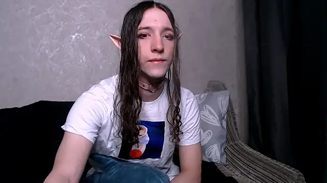 Snapshot of SilverMuse_ chatting on 28, 9, 2025 SilverMuse online show from 28, 9, 2025