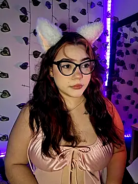 MegXo online show from 26, 9, 2025