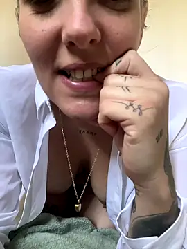 Snapshot of anonyme_hot47 chatting on 20, 11, 2025 anonyme hot47 online show from 20, 11, 2025