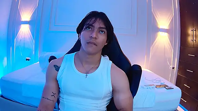 toji luxxer online show from 18, 9, 2025