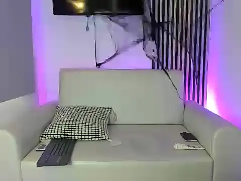 toji luxxer online show from 26, 10, 2025