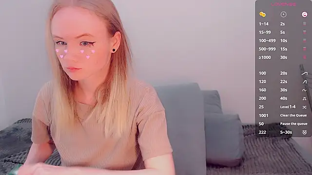 AliceNya cute online show from 17, 4, 2026