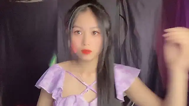 Lyly4757 online show from 26, 9, 2025