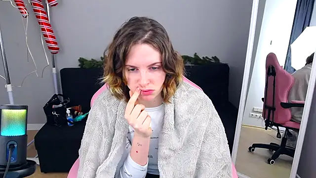 SabrinaRayX online show from 14, 12, 2025