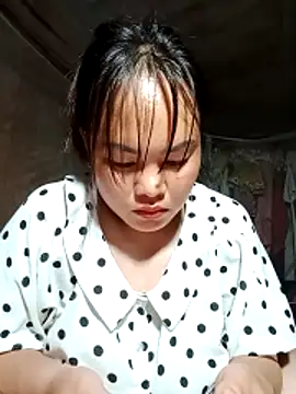 emilyzz online show from 7, 4, 2026