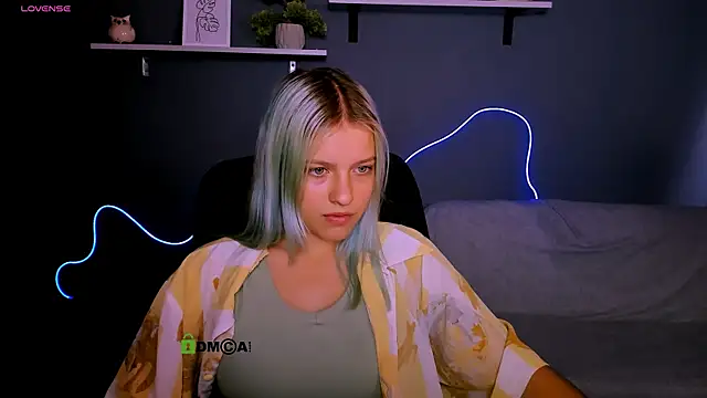 kaela spell  online show from 24, 9, 2025