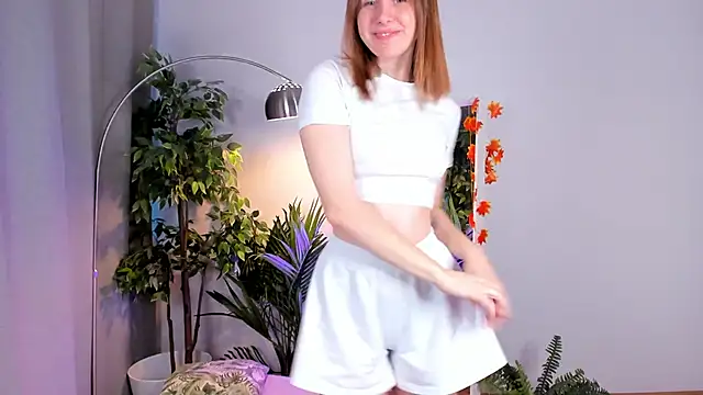 Snapshot of Pink_Muse chatting on 27, 10, 2025 Pink Muse online show from 27, 10, 2025