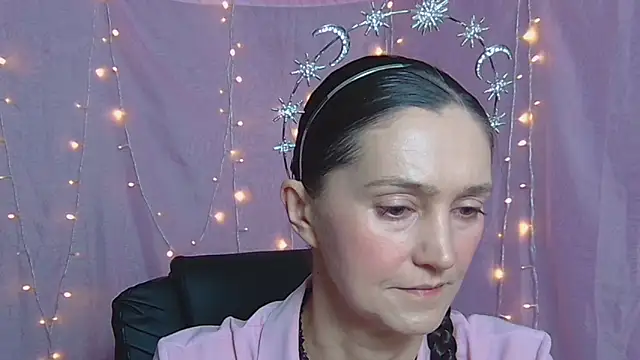 Snapshot of TayaFinch chatting on 14, 5, 2026 TayaFinch online show from 14, 5, 2026