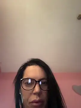 Snapshot of DIRTY_PAISLEY_X chatting on 18, 5, 2026 DIRTY PAISLEY X online show from 18, 5, 2026