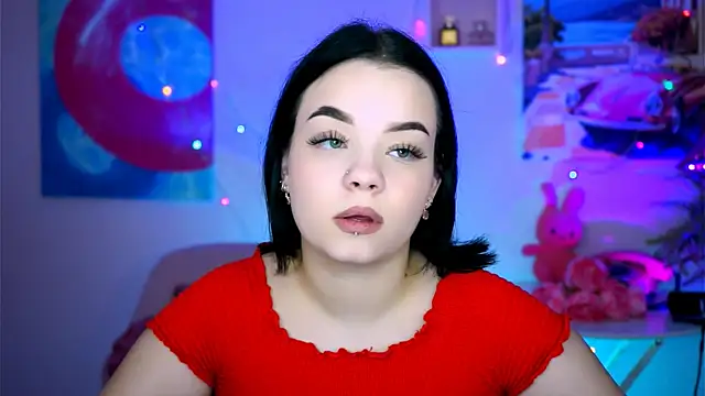 Snapshot of leslierowe_ chatting on 17, 9, 2025 leslierowe online show from 17, 9, 2025