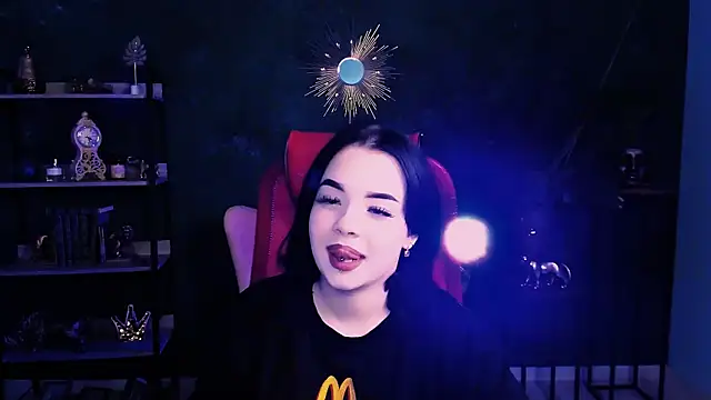 Snapshot of leslierowe_ chatting on 23, 9, 2025 leslierowe online show from 23, 9, 2025