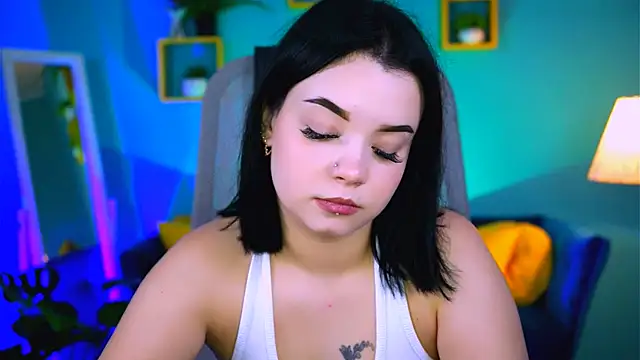 Snapshot of leslierowe_ chatting on 30, 9, 2025 leslierowe online show from 30, 9, 2025