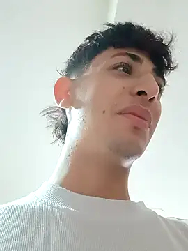 Snapshot of j_martony chatting on 30, 9, 2025 j martony online show from 30, 9, 2025