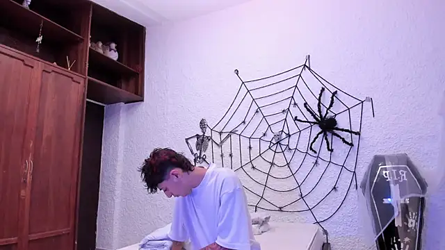 Snapshot of j_martony chatting on 3, 10, 2025 j martony online show from 3, 10, 2025