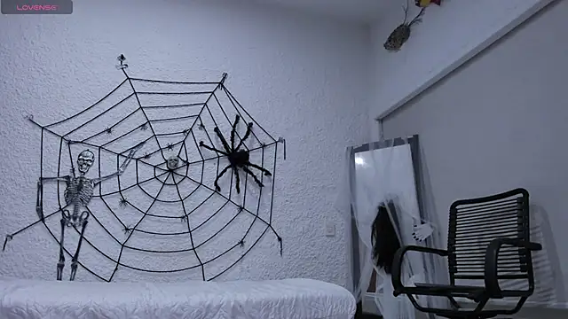 Snapshot of j_martony chatting on 25, 10, 2025 j martony online show from 25, 10, 2025