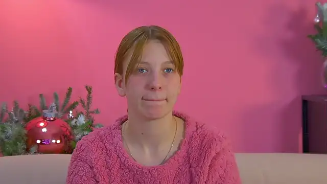 Snapshot of BeatriceBinoche chatting on 2, 12, 2025 BeatriceBinoche online show from 2, 12, 2025