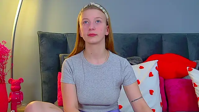 BeatriceBinoche online show from 11, 3, 2026